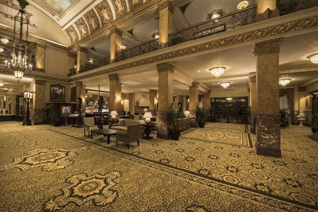 The Pfister Hotel Milwaukee Extérieur photo